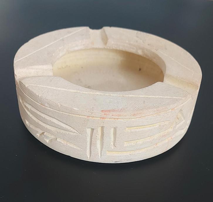 Cendrier en pierre, Collections, Articles de fumeurs, Briquets & Boîtes d'allumettes, Comme neuf, Cendrier, Enlèvement