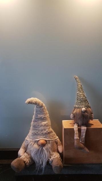 Kerst kabouters beschikbaar voor biedingen