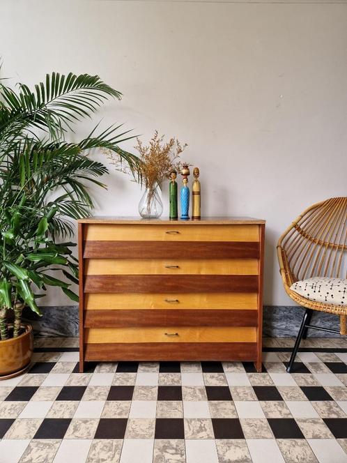 Vintage sixties schoenenkast | klepkast | kast | retro, Huis en Inrichting, Kasten | Schoenenkasten, Gebruikt, Ophalen