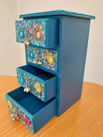 Juwelenkistje bling beschikbaar voor biedingen