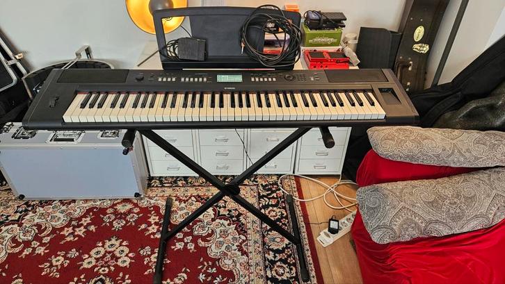 Piano Synthé Yamaha Np-v80, Musique & Instruments, Claviers, 76 touches, Yamaha, Enlèvement