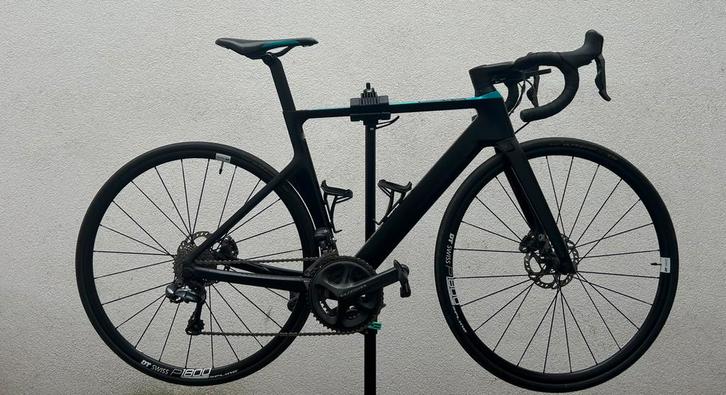 Canyon Aeroad CF SLX Disc, Vélos & Vélomoteurs, Vélos | Vélos de course, Comme neuf, Carbone, Enlèvement ou Envoi