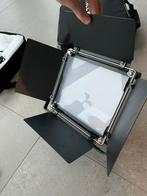 NEEWER DL 660 videolampen (2x), Ophalen of Verzenden, Zo goed als nieuw