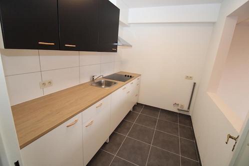 Appartement à vendre à Charleroi, Immo, Maisons à vendre, Appartement, C