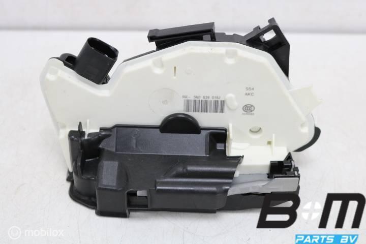 Portierslot rechtsachter VW Tiguan 5N 5N0839016J, Auto-onderdelen, Interieur en Bekleding, Gebruikt