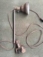 Koperen antieke bureaulamp, Enlèvement