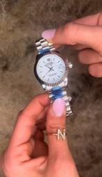 Horloge met witte wijzerplaat 70€!, Handtassen en Accessoires, Horloges | Dames, Polshorloge, Overige materialen, Nieuw, Ophalen of Verzenden