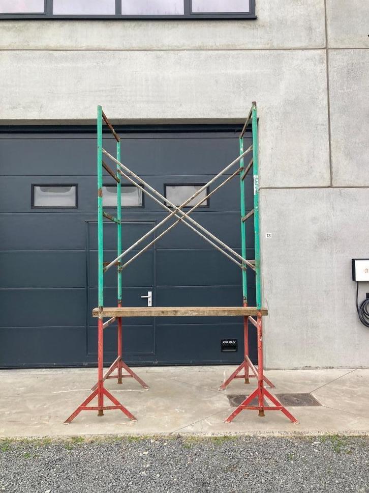 Stelling 3m80, Doe-het-zelf en Bouw, Steigers, Gebruikt, Gevelsteiger, 2 tot 5 meter, Ophalen