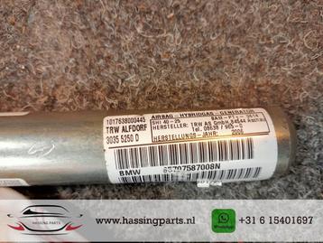 Airbag hemel rechts van een BMW 1-Serie beschikbaar voor biedingen
