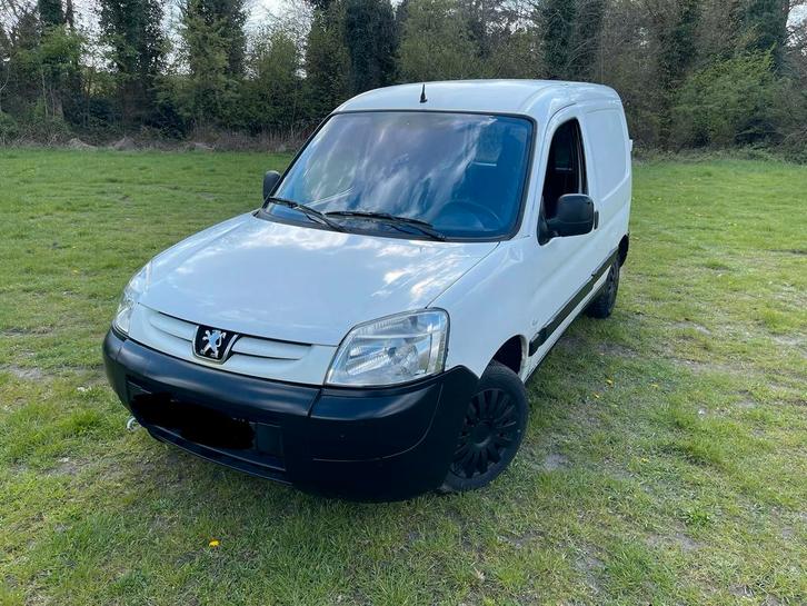 ✅ Peugeot partner A/C 1.6 HDI lichte vracht reeds gekeurd, Autos, Camionnettes & Utilitaires, Particulier, Verrouillage central