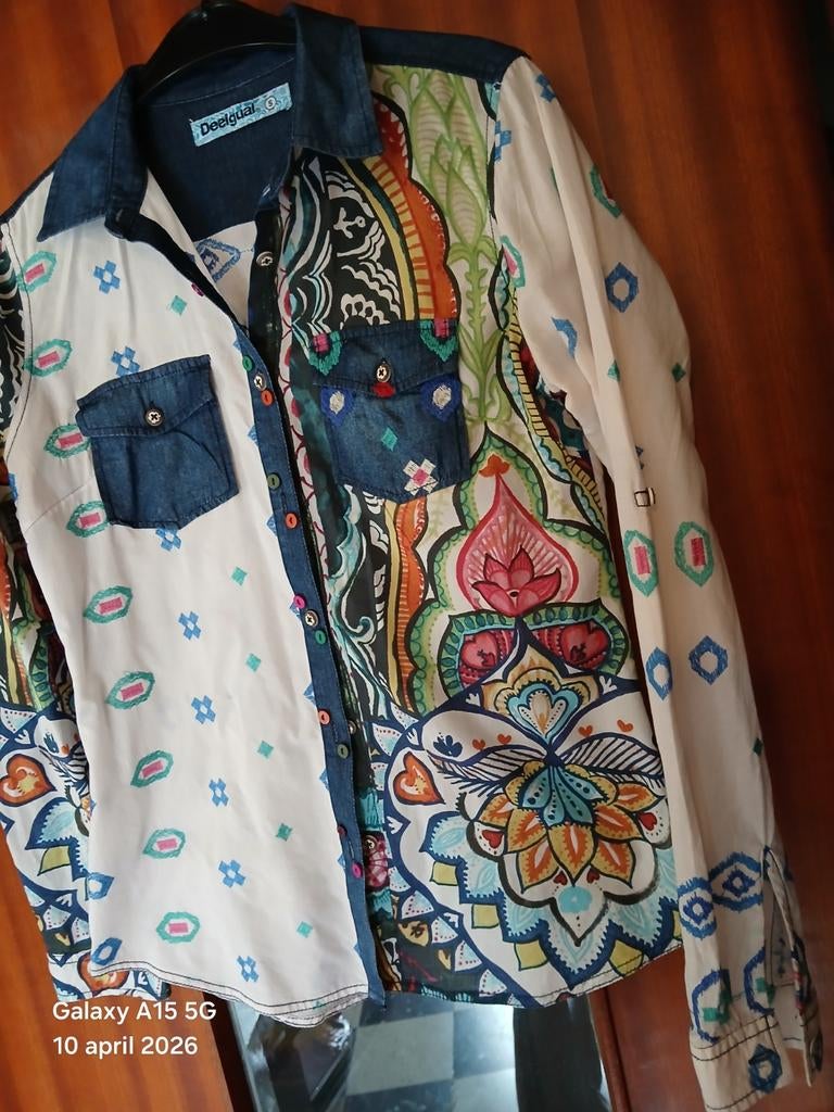 Dames hemd Desigual maatje S, Vêtements | Femmes, Enlèvement