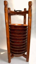 Rek met houten bordjes, Antiek en Kunst, Ophalen