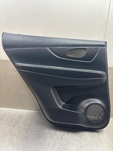 PANNEAU DE PORTE ARRIÈRE GAUCHE Nissan X-Trail (T32), Utilisé, Nissan