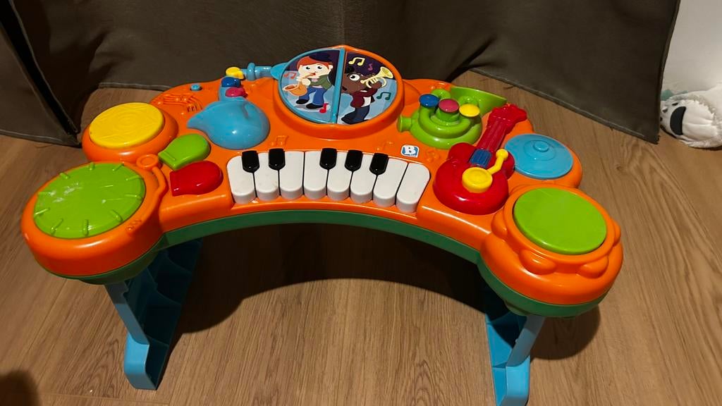 Muzikale activiteitentafel voor baby's, Ophalen, Gebruikt