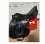 Selle Stübben Roxane polyvalente, Animaux & Accessoires, Chevaux & Poneys | Selles, Enlèvement, Obstacle