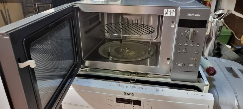 Microgolfoven, Elektronische apparatuur, Microgolfovens, Microgolfoven, Ophalen