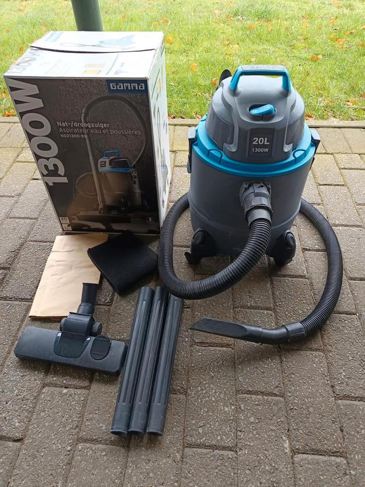 Gamma bouwstofzuiger 1300w 20liter, Bricolage & Construction, Matériel de nettoyage, Utilisé, Autres types, Enlèvement ou Envoi