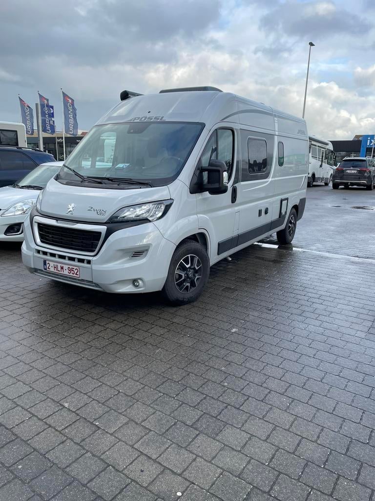 Mobilhome peugeuot posll 2 win plus, Auto's, Bestelwagens en Lichte vracht, Voorwielaandrijving, 4 zetels, Euro 6, 4 cilinders