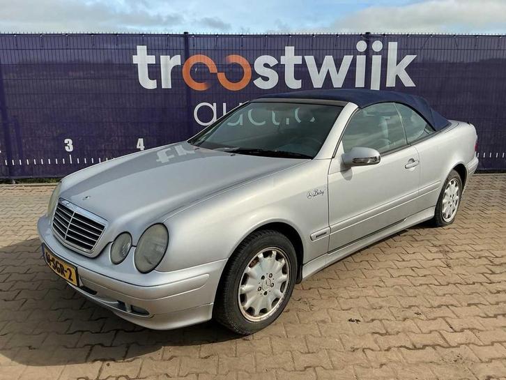 1999 - Mercedes-Benz - CLK-classe Cabrio - 200 Sport - Voitu, Autos, Mercedes-Benz, Entreprise, CLK, Toit ouvrant, Essence, Euro 2