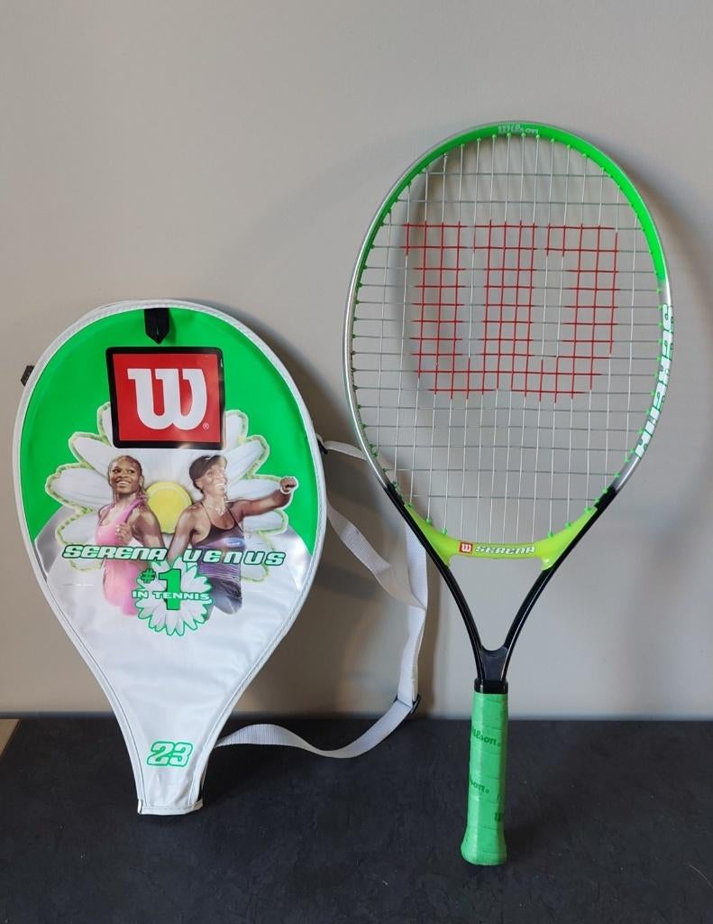 Wilson tennisraket kinderen maat 23 , gripmaat L0 en hoes, Sport en Fitness, Tennis, Ophalen of Verzenden, Zo goed als nieuw, Wilson