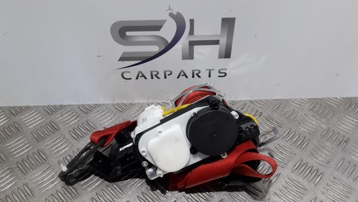 Veiligheidsgordel rechts-voor van een Mercedes E-Klasse, Auto-onderdelen, Interieur en Bekleding, Mercedes-Benz, Gebruikt, 3 maanden garantie