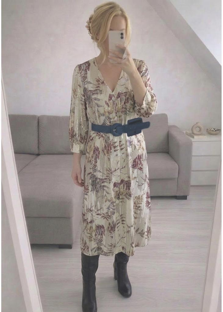 Jurk K-Design xxl, Kleding | Dames, Jurken, Zo goed als nieuw, Maat 46/48 (XL) of groter, Onder de knie, Ophalen