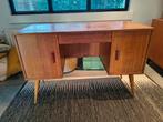 Vintage bureau, Ophalen
