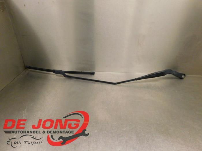 Bras essuie-glace avant d'un Opel Vivaro, Autos : Pièces & Accessoires, Vitres & Accessoires, Opel, Utilisé, 3 mois de garantie