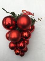 druiventros van rode kerstballen, Diversen, Kerst, Ophalen of Verzenden, Zo goed als nieuw