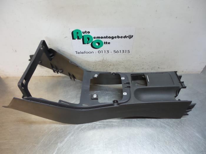 Middenconsoles van een Volkswagen Golf Plus (Golf Plus 05-), Auto-onderdelen, Interieur en Bekleding, Volkswagen, Gebruikt, 3 maanden garantie