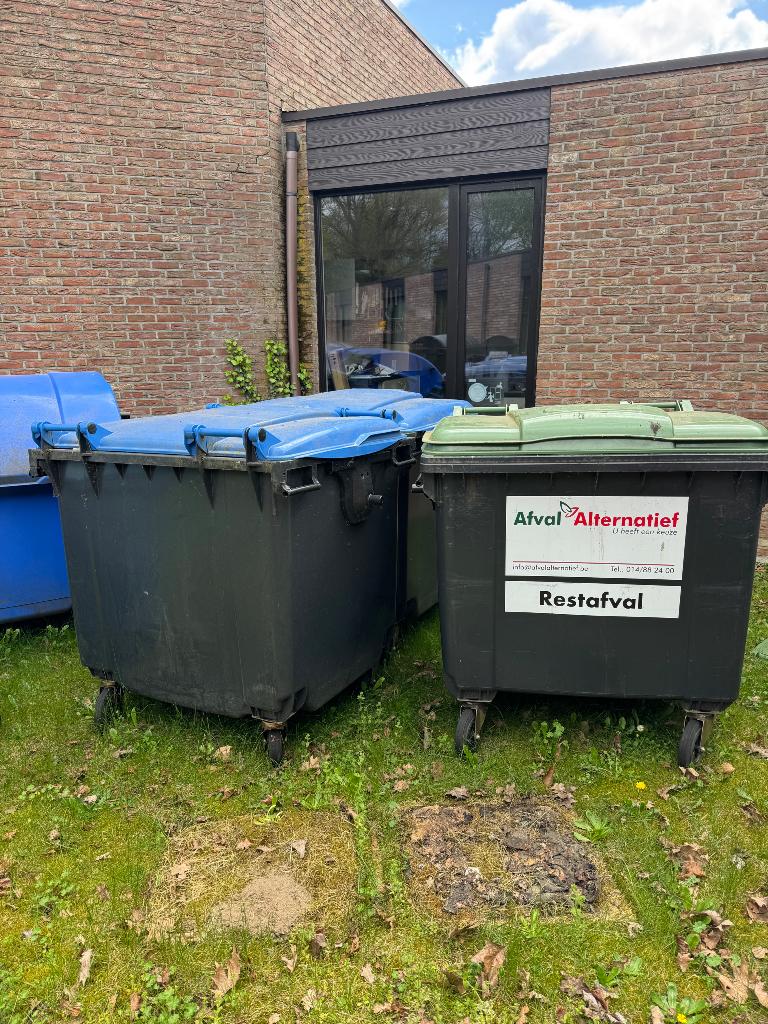 Afvalcontainers, Ophalen