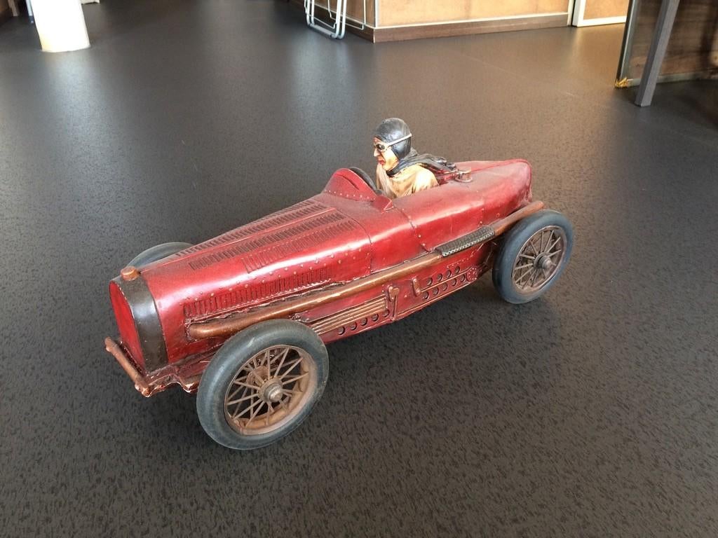 voiture de course vintage rétro, Enlèvement