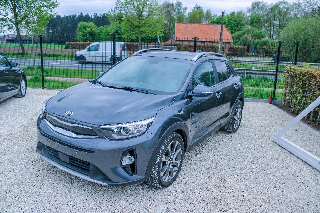 kia stonic, Autos, Kia, Cuir, Argent ou Gris, Achat, Euro 6