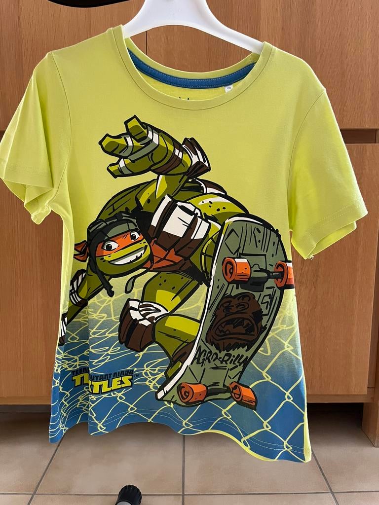 Tshirt Ninja Turtles maat 122, Kinderen en Baby's, Kinderkleding | Maat 122, Ophalen of Verzenden, Zo goed als nieuw
