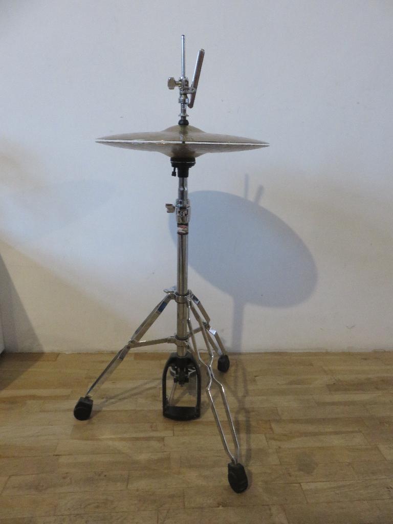 Pied de Charleston, Musique & Instruments, Instruments | Pièces, Enlèvement, Comme neuf, Batterie ou Percussions