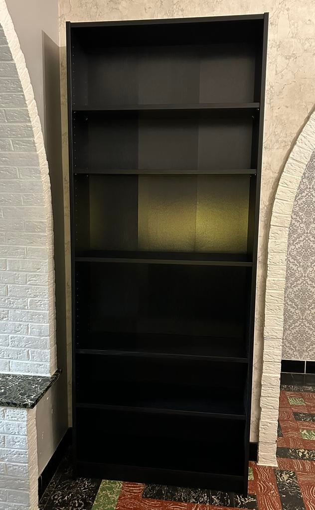 Billy kast ikea, Ophalen, Zo goed als nieuw