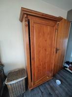 Armoire/armoire à linge en bois massif — vintage, Enlèvement