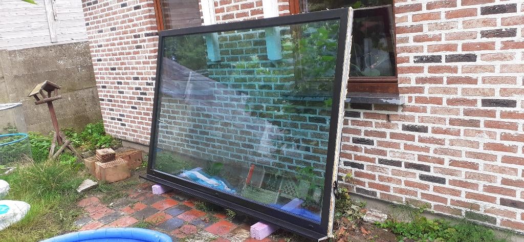 Kunststof raam met zonwerend glas, Châssis de fenêtre, Comme neuf, Synthétique, Enlèvement