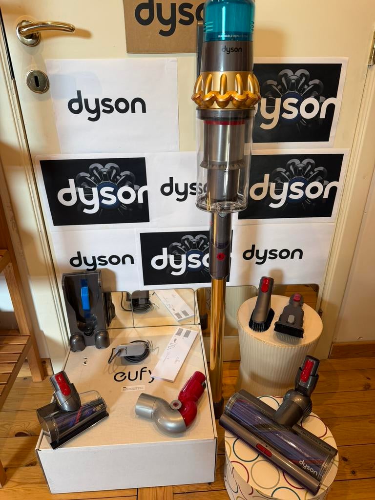 Dyson V15 Detect en parfait état proche du neuf + accessoire, Enlèvement ou Envoi, Comme neuf, Réservoir, Aspirateur