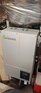GroWatt 7000UE - driefasen - 4 trackers - API/wifi logger, Bricolage & Construction, Panneaux solaires & Accessoires, Enlèvement
