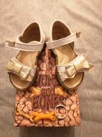 sandelen maat 22 + roze leren schoentjes nieuw mt22, Kinderen en Baby's, Ophalen of Verzenden, Zo goed als nieuw