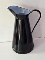 Jolie grande ancienne cruche émaillée noire, Enlèvement ou Envoi