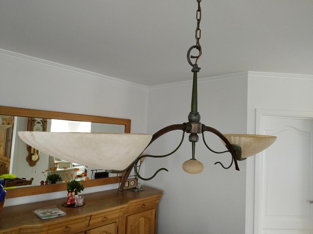 Lustre (bureau, coin repas, horloge, vitrine), Enlèvement, Comme neuf, Verre