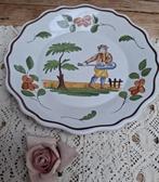 Oud Frans Bretons wandbord met troubadour en bloemen, Ophalen of Verzenden