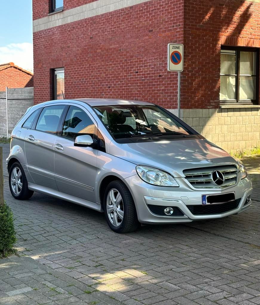 Mercedes B180, Autos, Mercedes-Benz, Particulier, Classe B, Air conditionné, Bluetooth, Attache-remorque, Diesel, Euro 4, 5 portes