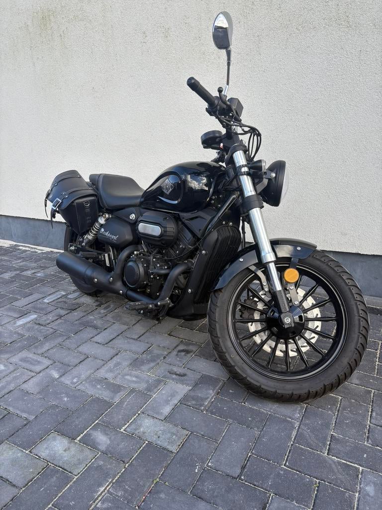 Archive Black Pearl Limited Edition 125cc bouwjaar 2025, Motoren, Nieuw, Particulier, Toermotor, Handgeschakeld