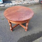 Salontafeltje in eik . Sterke afwerking !  68 cm diameter ., Ophalen
