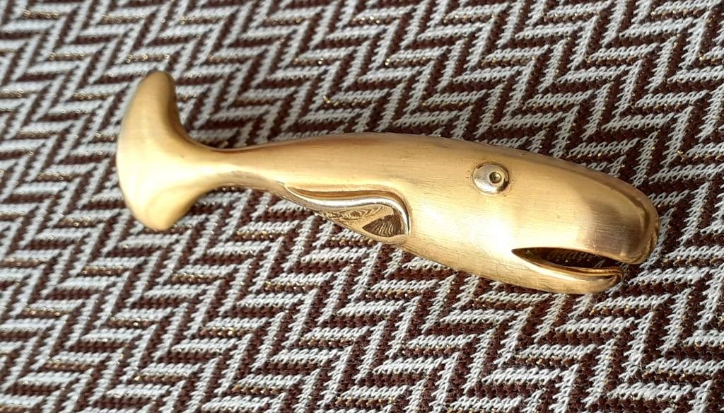 Dasspeld vintage gouden walvis '60, Bijoux, Sacs & Beauté, Bijoux anciens, Enlèvement ou Envoi, Autres types