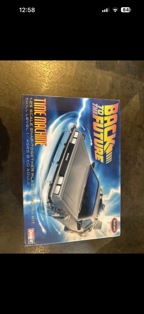 Retour vers le futur, Enlèvement ou Envoi, Comme neuf