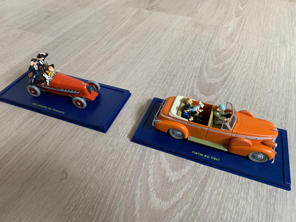 2 modelauto’s Kuifje / Tintin, Enlèvement, Tintin, Comme neuf, Statue ou Figurine